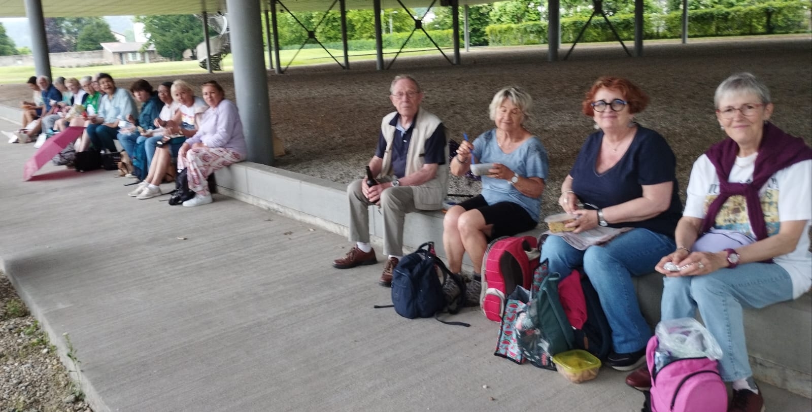 BALADES ET CULTURE A ST ROMAIN EN GAL